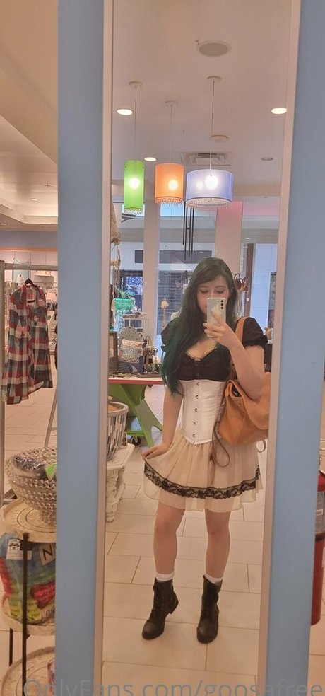 milf strip onlyfans sexy images