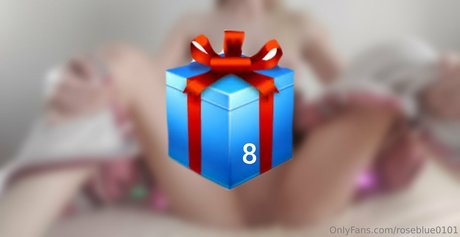 roseblue0101 nudes model photos