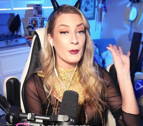 famous midget onlyfans exclusive img