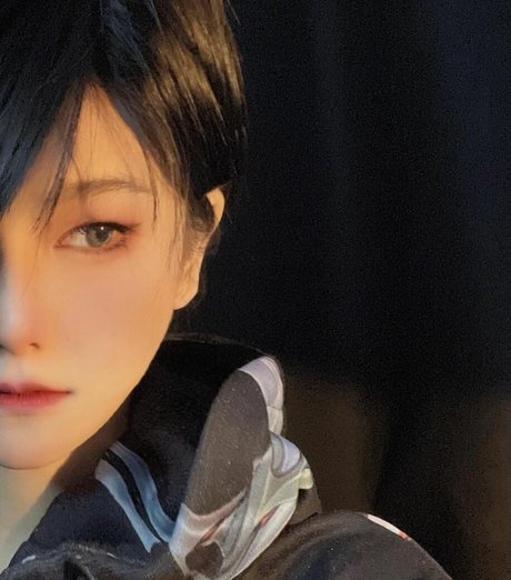 Aveline Tetsuya top model images