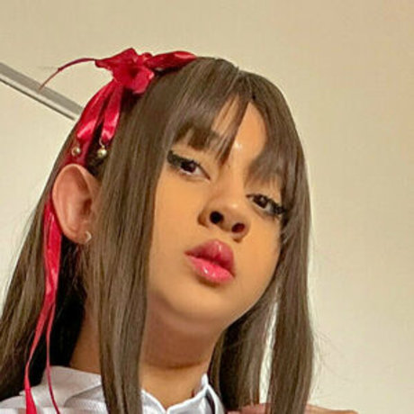 akakumiufree pornstar sexy pics