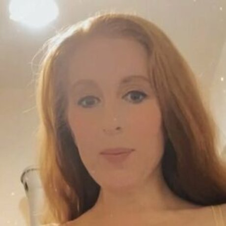 Rowanfox art model gallery