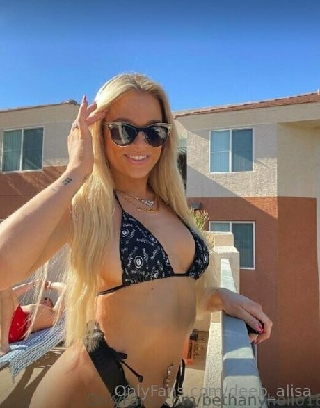 lesbian anal strapon onlyfans sexy gallery