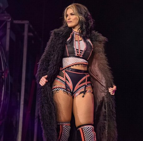 Jaime Hayter art star pic