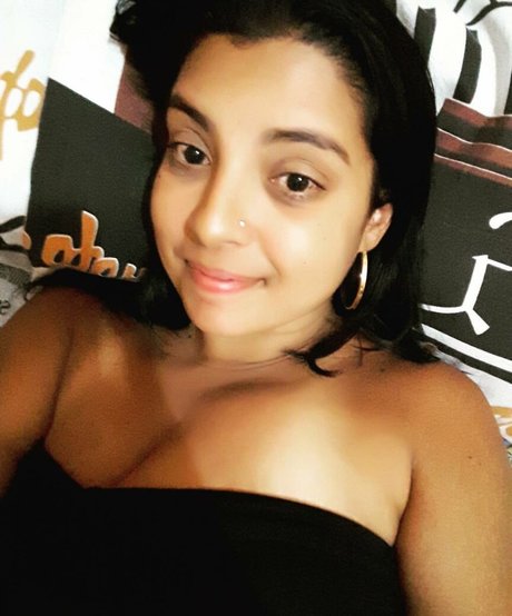 Brunna Fonseca model beautiful pics