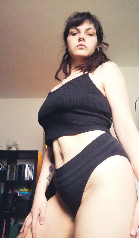 bisibeth xxx star pics