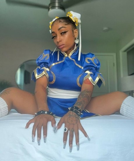 milf strip onlyfans sex images