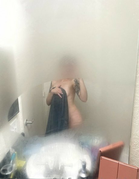 Mystichan pornstar sexy img