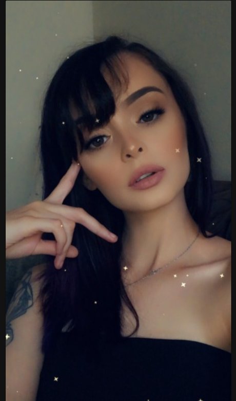 Mystichan model hot pics