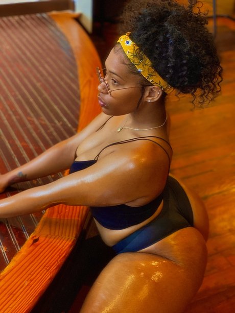 women onlyfans sexy naked pics