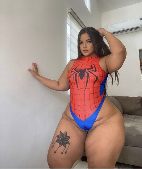 waifu onlyfans top archive