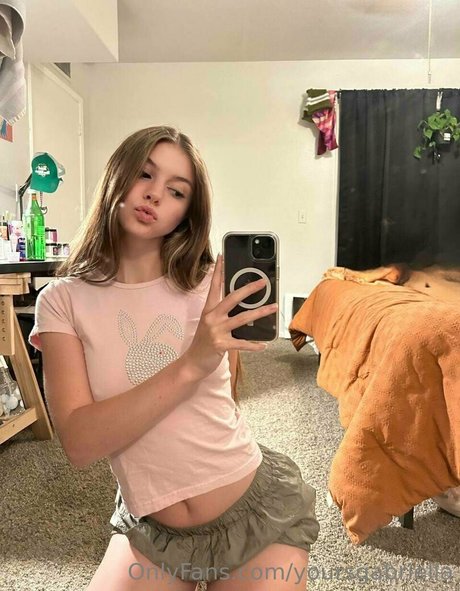 black tranny onlyfans pornographic image