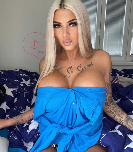 Deminecka star perfect picture