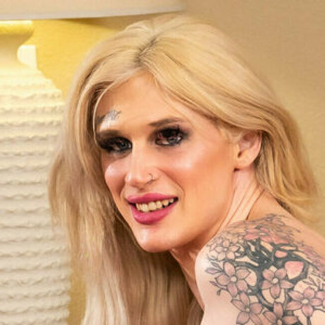 athletic blonde onlyfans free sexy images