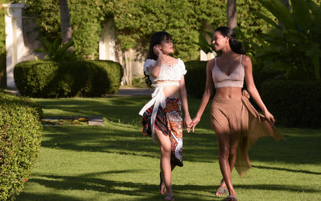 curvy blonde milf onlyfans beautiful naked pictures