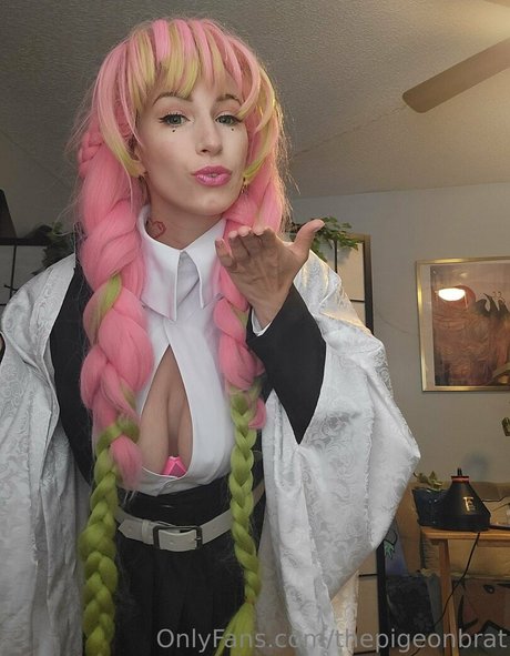 thepigeonbrat star pornographic photo