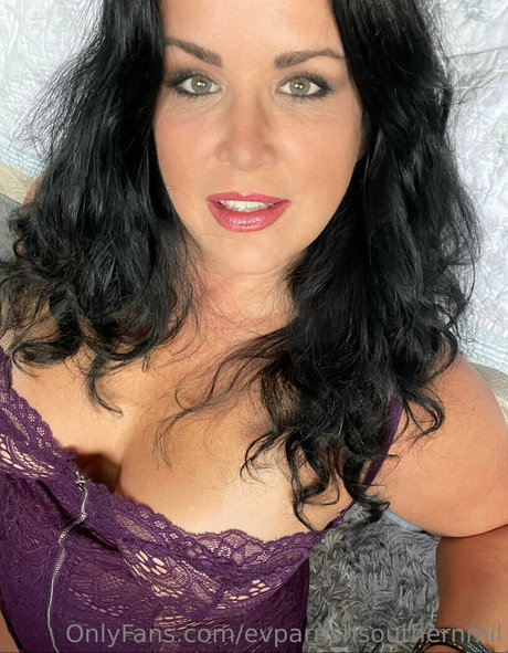 evparrishsouthernmil beautiful pornstar photo