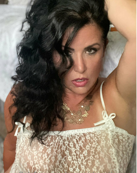 evparrishsouthernmil hot model pictures