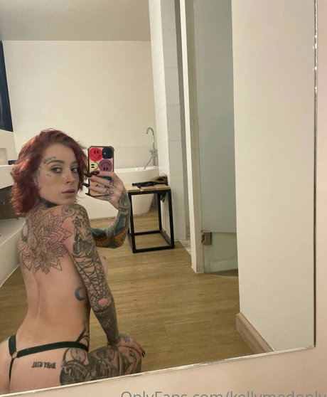 Kelly Medanie nudes pornstar image