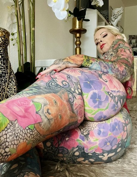 Tattoobutterfly hot pornstar image