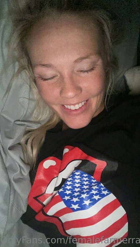 femalefarmerrancherfree nudes model gallery