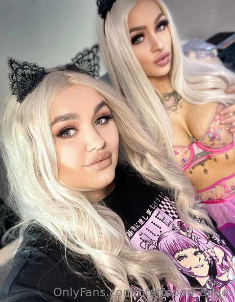 pool threesome onlyfans beautiful porn images