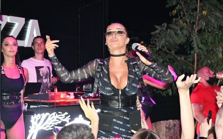 Teodora Dzehverovic star beautiful galleries