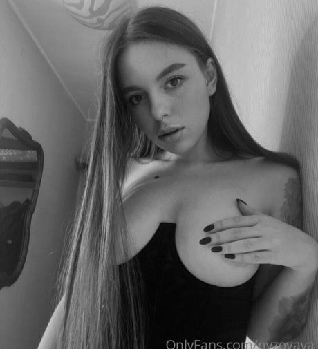 anna nyzovaya nice actress image