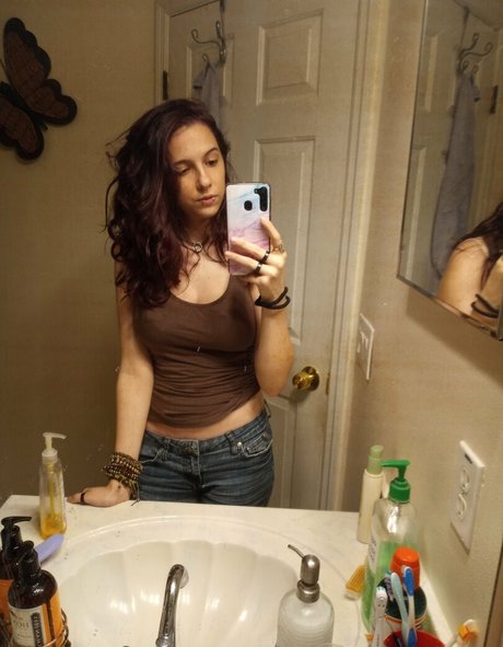 raven nyx52 model xxx pic