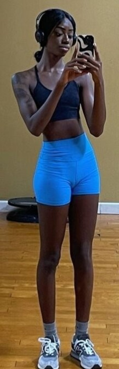 lesbian seduction onlyfans art porn gallery