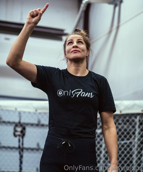 jasvicious hot model pics