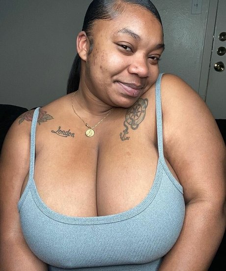 OceanRene pornstar hot img