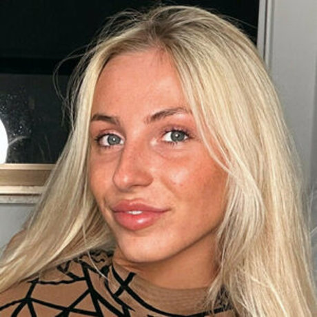 vanessajohansen free star img