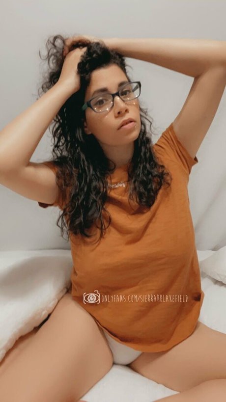 sierrarblakefield erotic pornstar photos