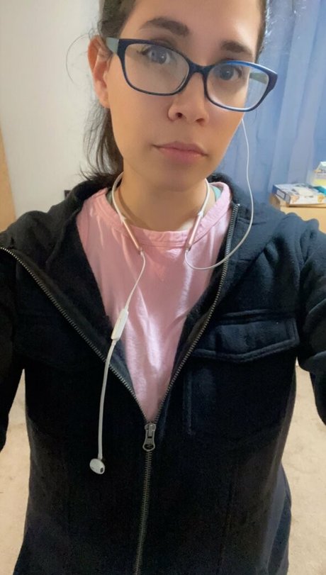 flat onlyfans sexy pic