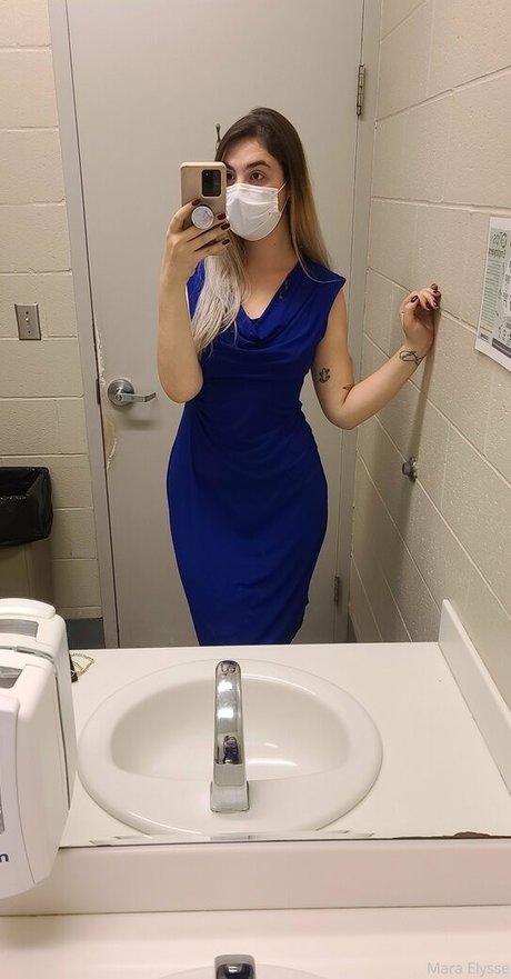 mara elysse model erotic image