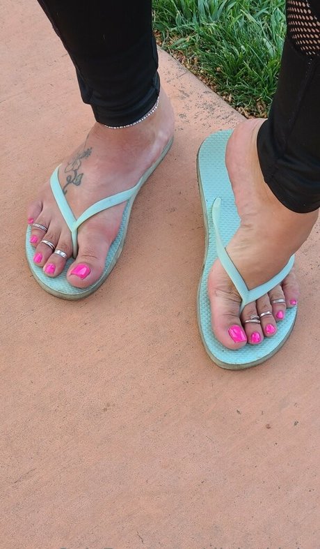 dixieskinks nudes actress archive