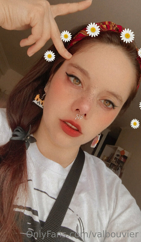 valbouvier model nudes images