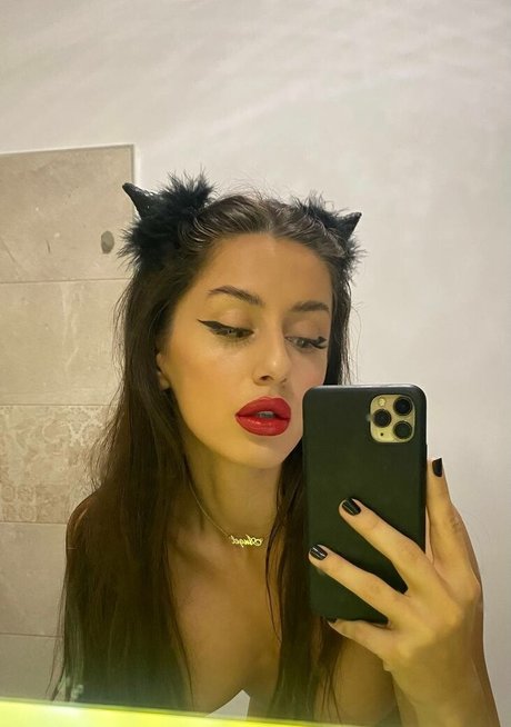 Adalline model best images