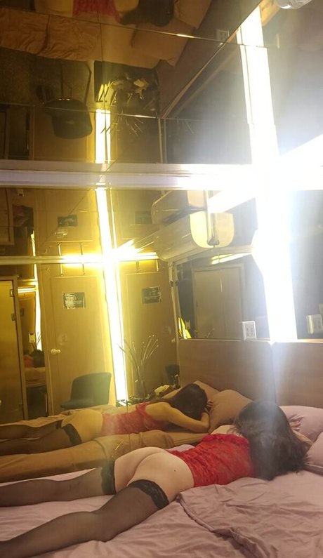 Ring K model beautiful photos