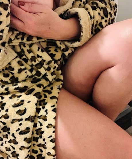 MrsSisiuXXX model pretty pic