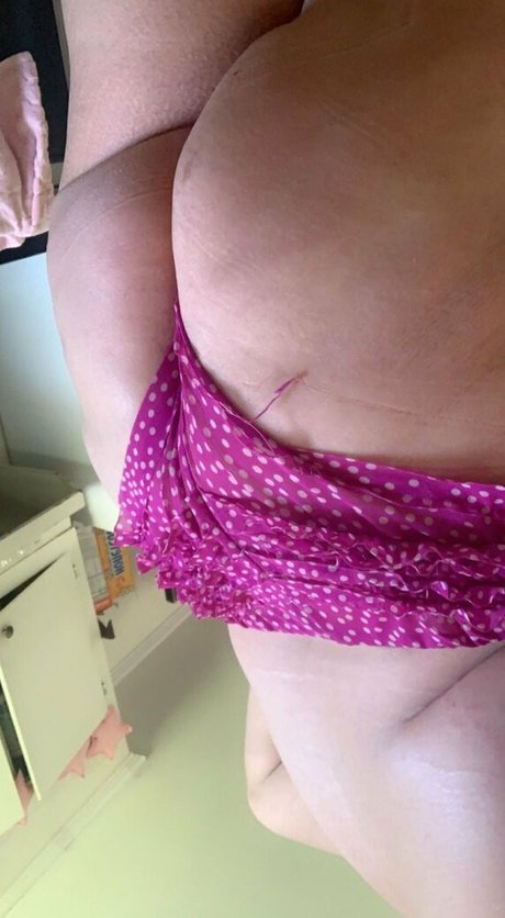 blonde onlyfans perfect image