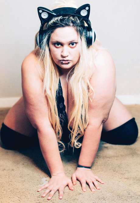 solo feet onlyfans hot pictures