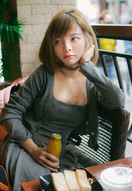 athletic blonde onlyfans art nude photo