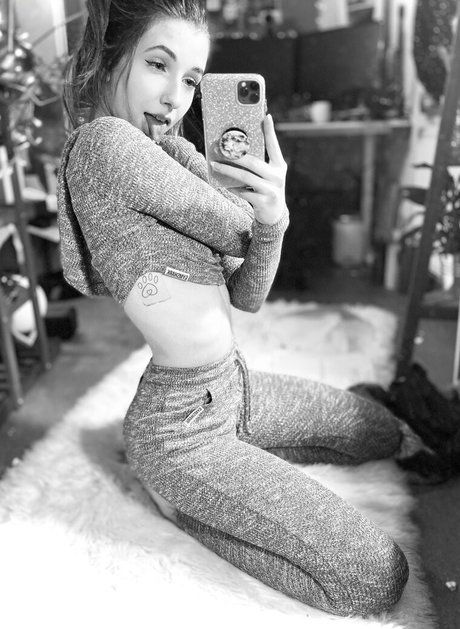 cute blowjob onlyfans hd photo