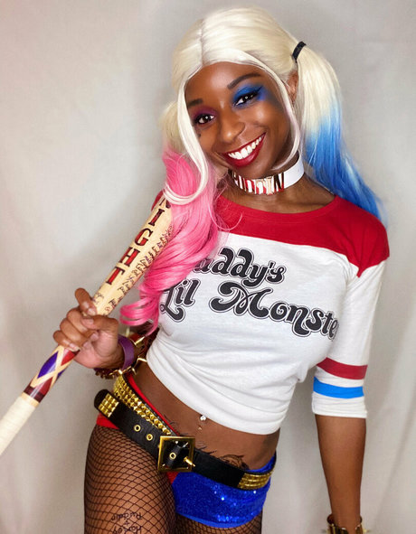 misskrisskosplay adult star images