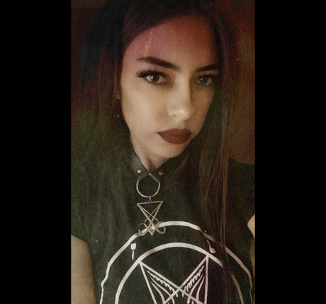 astarothluciferam porn model pics