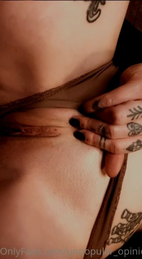 Unpopular opinion queen erotic star pics