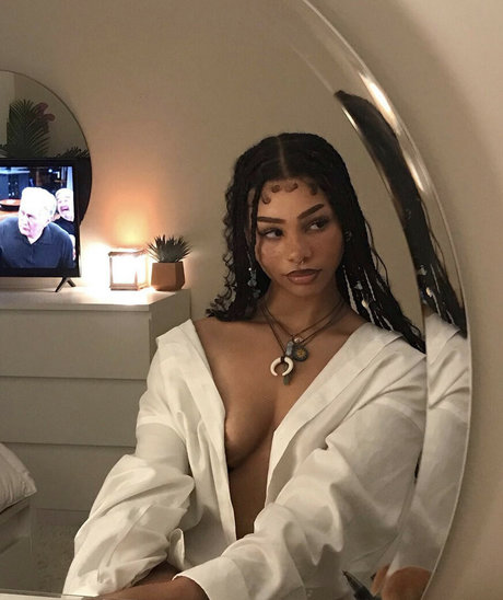 curvy xxx onlyfans nudes pictures