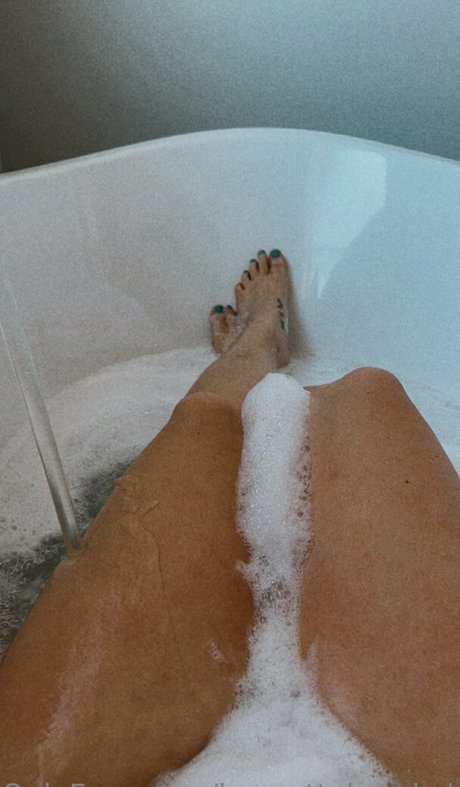 first time threesome onlyfans nude images